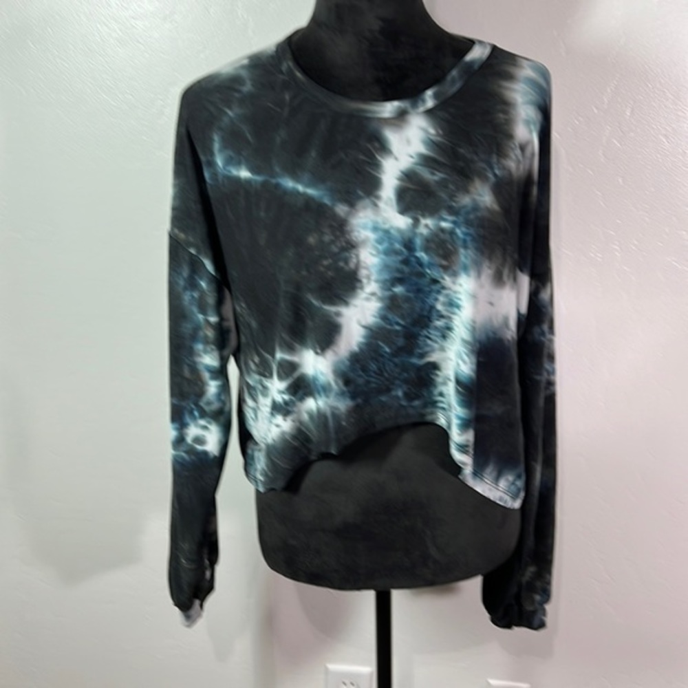 J for Justify Long sleeve tie dyed crop top size 2X